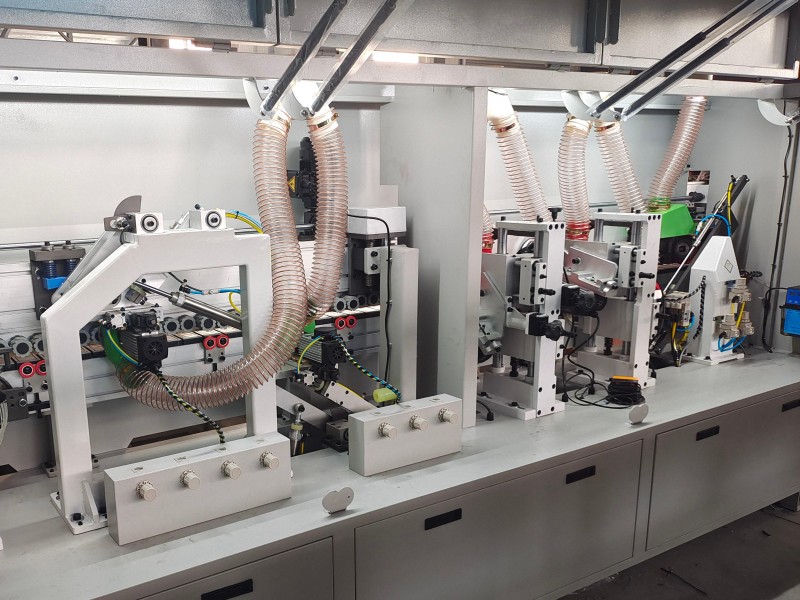 KC4018P Edge Banding Machine