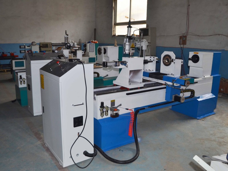 CNC WOOD LATHE